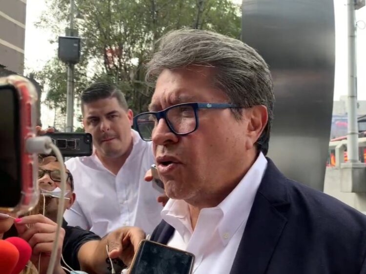 Ricardo Monreal interpone en FGR denuncia contra Layda Sansores por espionaje