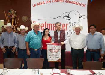 Comprometen ganaderos y Américo Villarreal recuperar el estatus sanitario de Tamaulipas