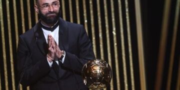 Adidas celebra el Balón de Oro de Benzema con artículos especiales