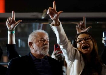 Brasil a segunda vuelta de presidenciales; Bolsonaro le pisa los talones a Lula da Silva