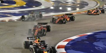 El mexicano Sergio Pérez domina y triunfa en el GP de Singapur