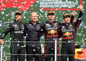 Max Verstappen conquista el GP de México y ‘Checo’ sube al podio