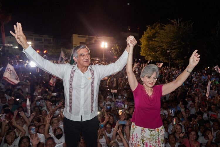 Arroparán pueblo tamaulipeco y clase política  a Américo Villarreal al asumir gubernatura 