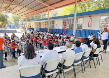 Reactiva la UAT programa Adopta un Amigo en escuelas primarias