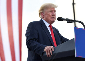 Trump llamado a declarar, le niegan petición y que su emporio no transfiera activos fuera de NY.