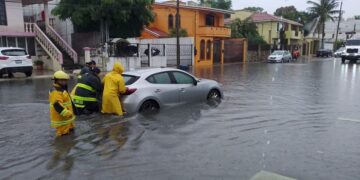 Lluvias afectan 17 colonias de Cd. Madero.