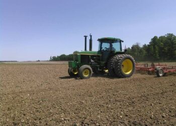 Rechazan agricultores posible desaparición de Financiera