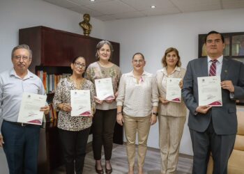 Entregan nombramientos a cuatro subsecretarios de la SET