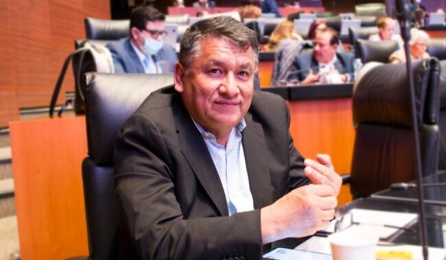 Mueren en accidente carretero Senador tamaulipeco Faustino López y esposa