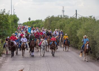 Realizan en Matamoros Cabalgata Cívico-Militar “La Gran Fuerza de México”