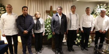 El Gobernador Américo da pésame a nombre del Presidente a familia del senador Faustino López