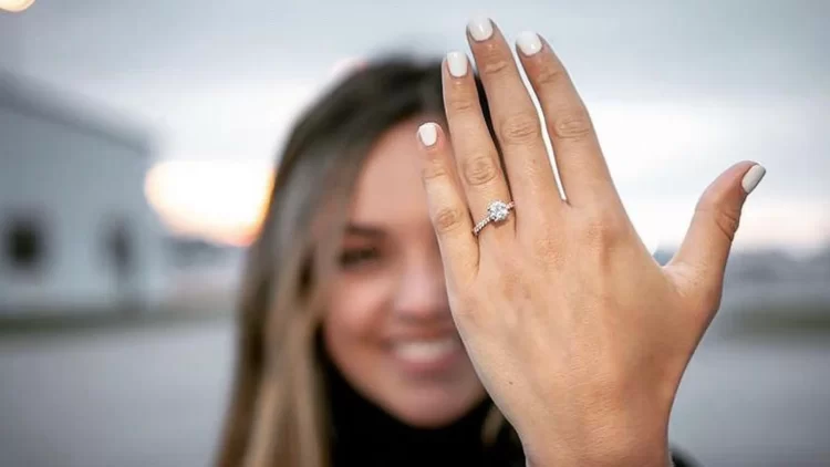 Cómo elegir el anillo de compromiso perfecto 