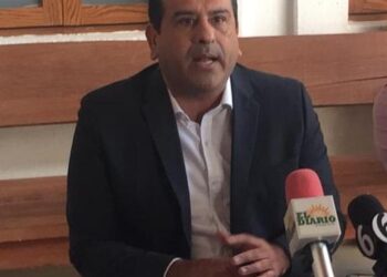 Acusa ex funcionario municipal ser víctima de “intereses externos”