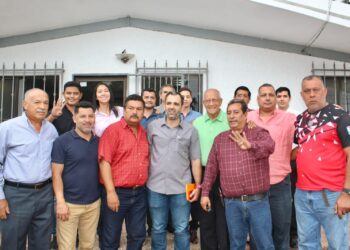 Pule Manuel Raga su equipo estelar