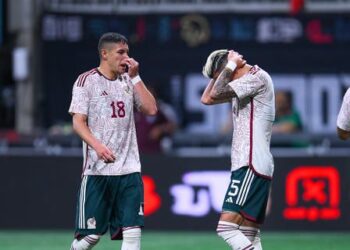 México, a una derrota de pasar a la historia en Mundiales
