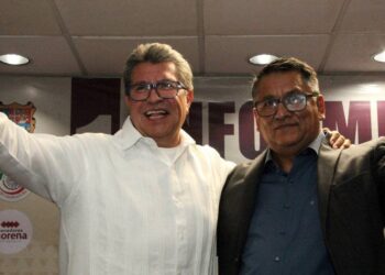 En sucesión del senador tamaulipeco, pide Monreal no “zopilotear”