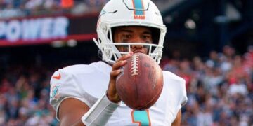 Tagovailoa vuelve a entrenamientos de Miami luego de sufrir dos conmociones