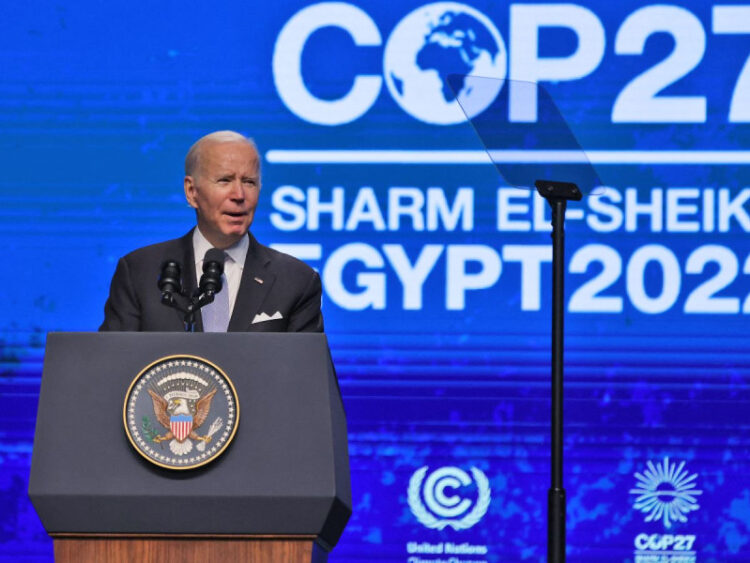 La vida del planeta está en juego por el cambio climático: Biden en COP27