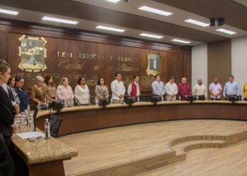 Cabildo de Matamoros rinde homenaje póstumo a madre de 8vo. Regidor