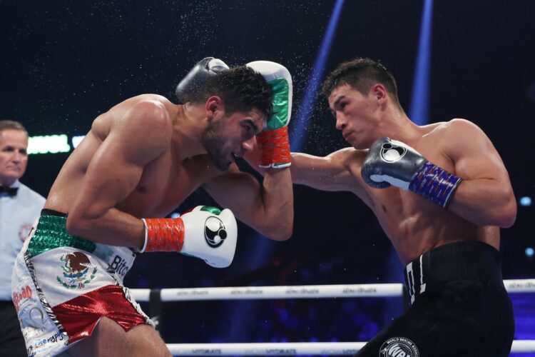 Se impone Bivol al Zurdo Ramírez