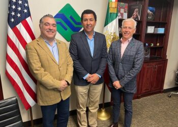 Se reúne Alcalde Mario López con directivos del NADBank; da seguimiento a proyectos presentados por 111 MDD