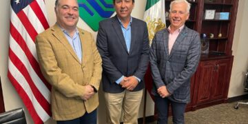 Se reúne Alcalde Mario López con directivos del NADBank; da seguimiento a proyectos presentados por 111 MDD