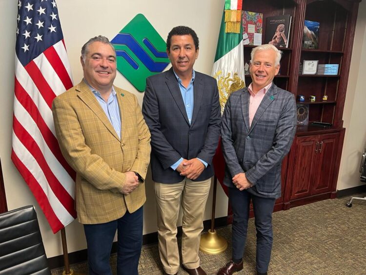 Se reúne Alcalde Mario López con directivos del NADBank; da seguimiento a proyectos presentados por 111 MDD