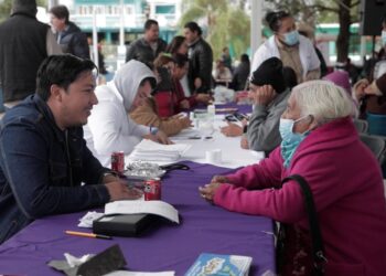 Familias de Miquihuana y Bustamante reciben beneficios del DIF Tamaulipas