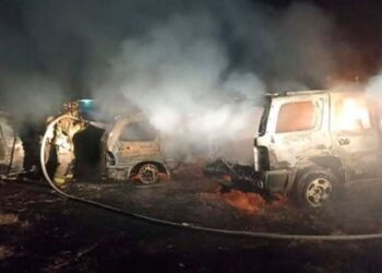 Incendian vehículos tras detención de hermano de ‘El Marro’