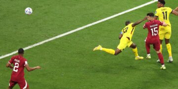 Ecuador derrota 2-0 a Qatar en partido inaugural del Mundial 2022