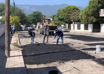 Mejora Gobierno Municipal entorno urbano en colonias y ejidos de Victoria
