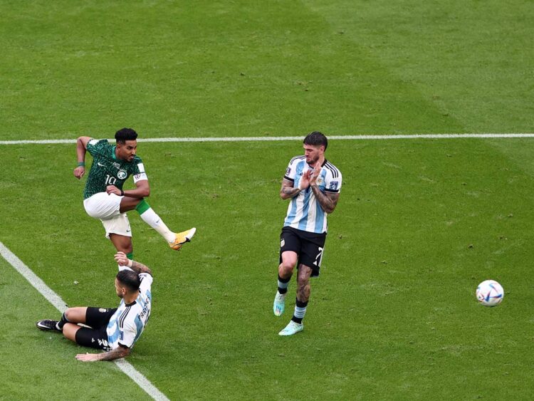 Sorpresa mayor en el Mundial; Arabia Saudita vence 2-1 a Argentina
