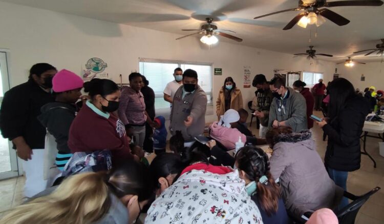 Brinda Secretaría de Salud atención médica a migrantes en Reynosa