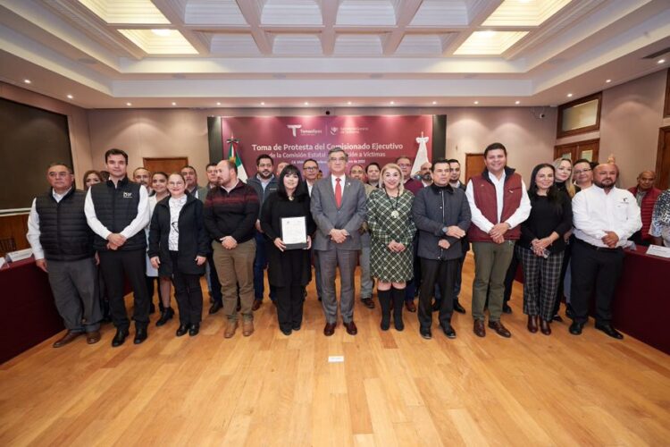 Toma protesta a Lorena Perales Salinas como titular de la Comisión Estatal de Atención a Víctimas
