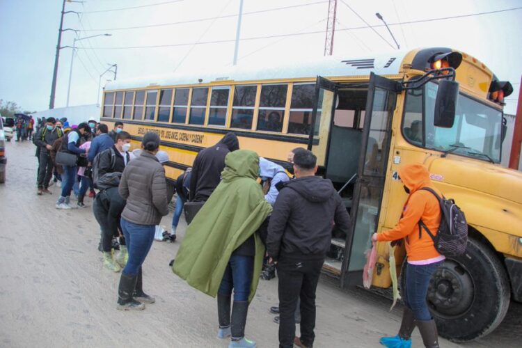 Unen esfuerzos DIF Tamaulipas y el INJUVE en favor de migrantes