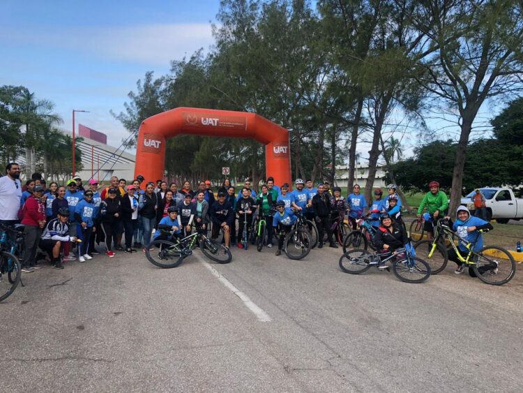 Realiza UAT actividad sobre ruedas por una movilidad sustentable