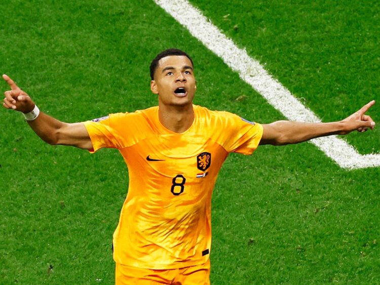 Holanda derrota 2-0 a Qatar y avanza a octavos del Mundial 2022