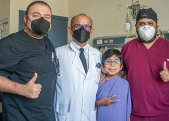 Yrving vuelve a casa tras recibir regalo de vida en Hospital Infantil de Tamaulipas