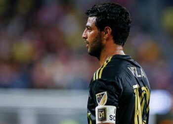 Carlos Vela se cansa de David Faitelson y le manda un contundente mensaje