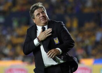 Herrera fuera de Tigres