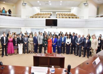 Imparte Magistrada Claudia Aguilasocho, Conferencia “Violencia Política contra las Mujeres”
