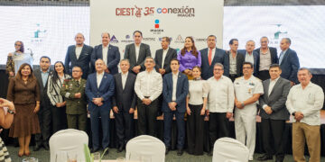 Refrenda Américo compromiso con la seguridad