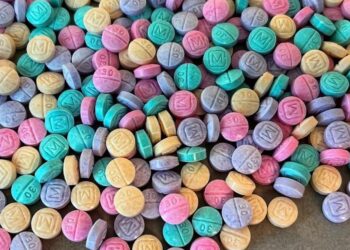 Más de 100 mil muertes por consumo de fentanilo este año en EU