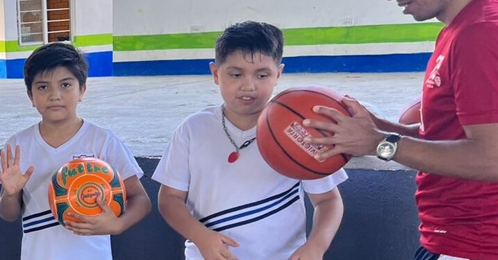 Le apuesta fuerte Lalo Gattás al deporte escolar