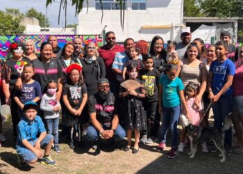 Exponen trabajo, talento y creatividad en espacio deportivo de la Colonia Moderna