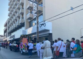 Realizan parroquias peregrinaciones al Santuario de la Virgen de Guadalupe