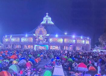 Más de 3 millones van a rezar y cantar a la Basílica de Guadalupe en CDMX