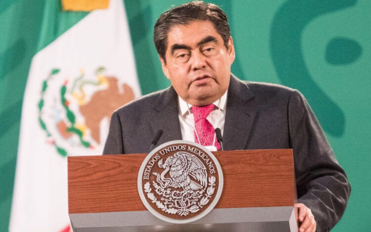 Muere por diabetes el gobernador modernista de Puebla, Miguel Barbosa