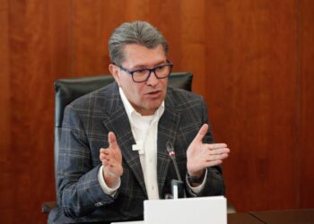 Anuncia Ricardo Monreal que Senado retoma reforma electoral en febrero