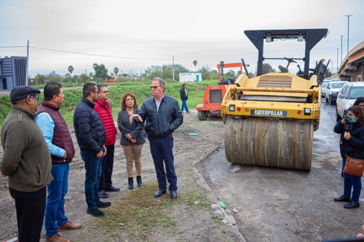 Realiza Alejandro Cerezo recorrido de supervisión de obras en Matamoros 